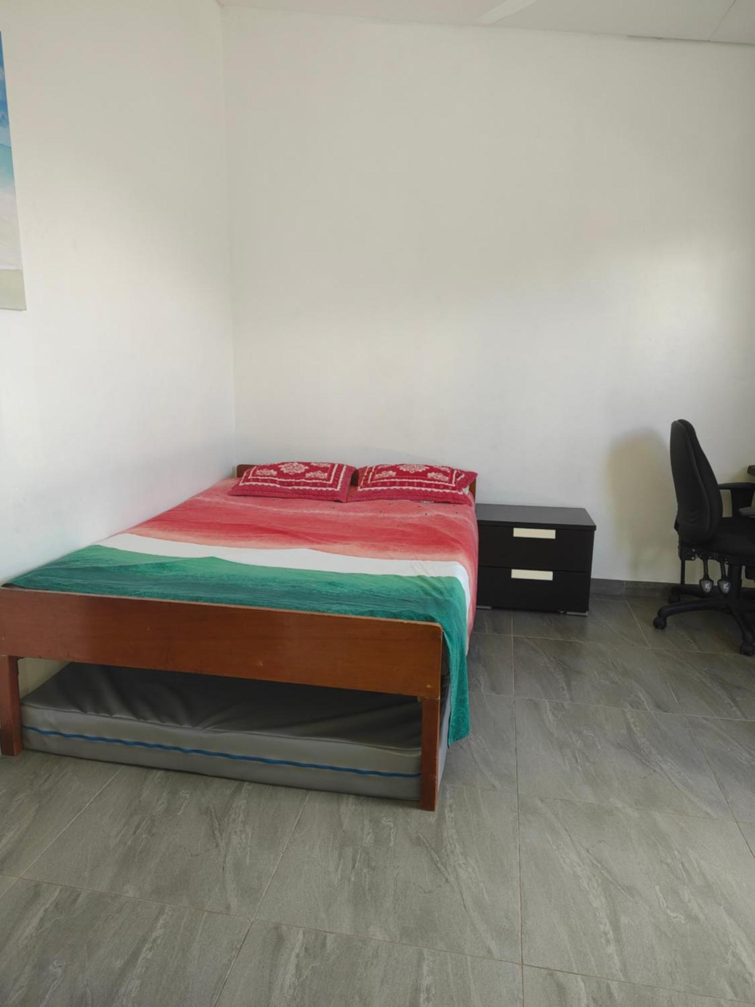 Peace Hut Hotel Nadi Bagian luar foto